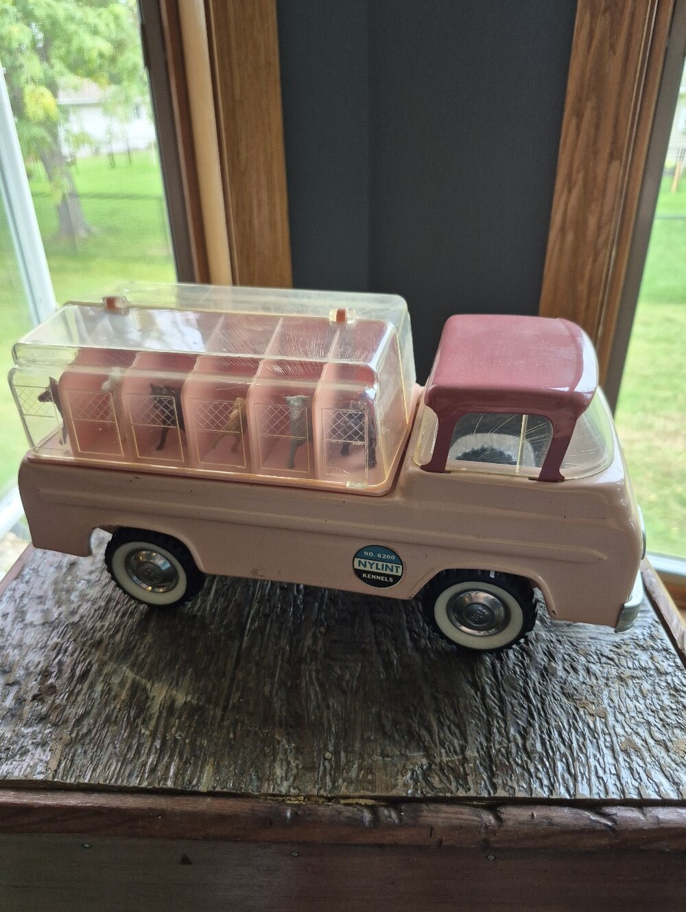 Vintage Nylint Kennel Truck From 1960's